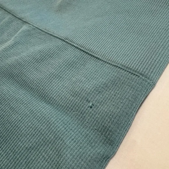 TNA Ribbed High-Waisted Biker Shorts - Picture 6 of 6